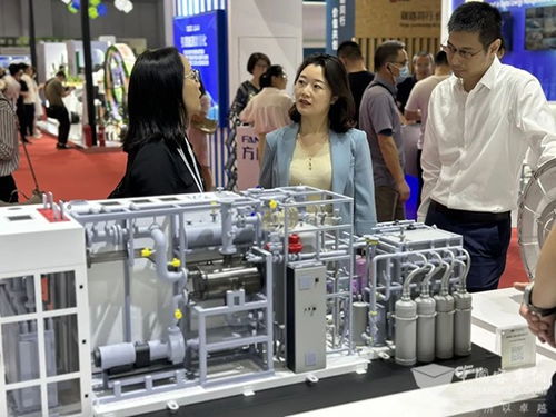 康明斯Accelera全線零碳產品亮相碳中和技術與成果博覽會，引領計算機網絡工程新未來